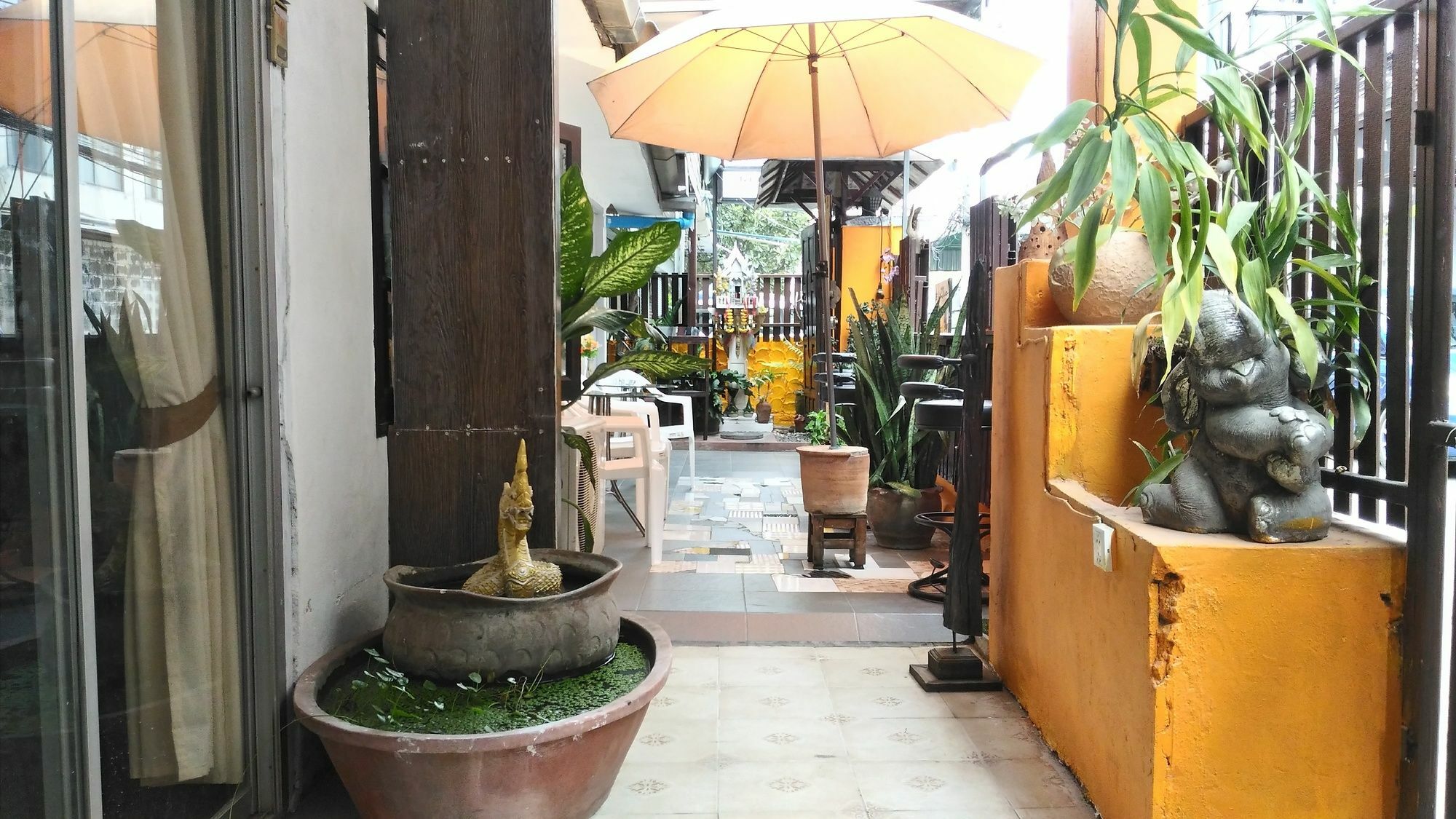 Tamada House Hotell Chiang Mai Exteriör bild
